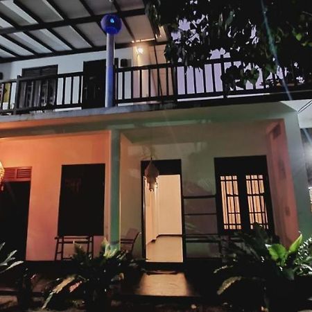 Sundance Surf Coconut Point Otel Weligama Dış mekan fotoğraf